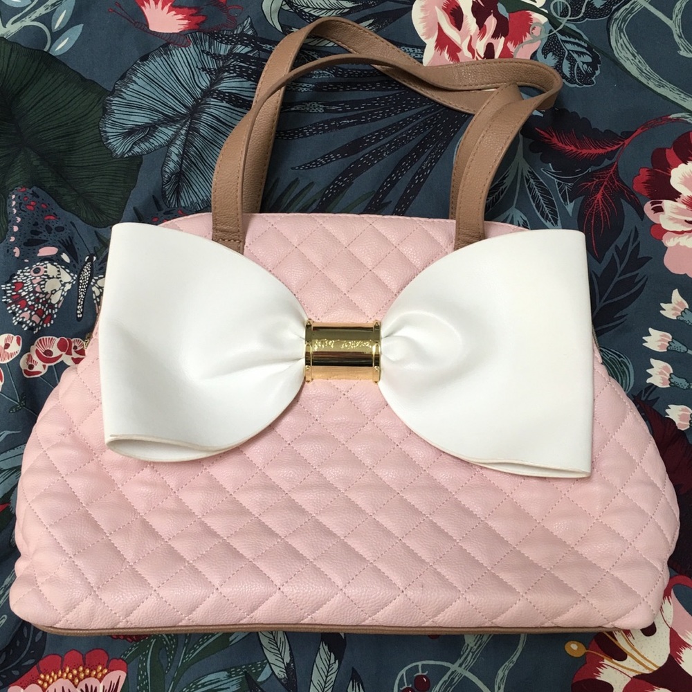 Betsey johnson light pink large white bow purse